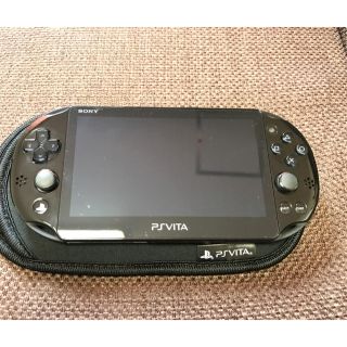 プレイステーションヴィータ(PlayStation Vita)の24時まで限定値下‼️ プレイステーション vita   PCH-2000 本体(携帯用ゲーム機本体)