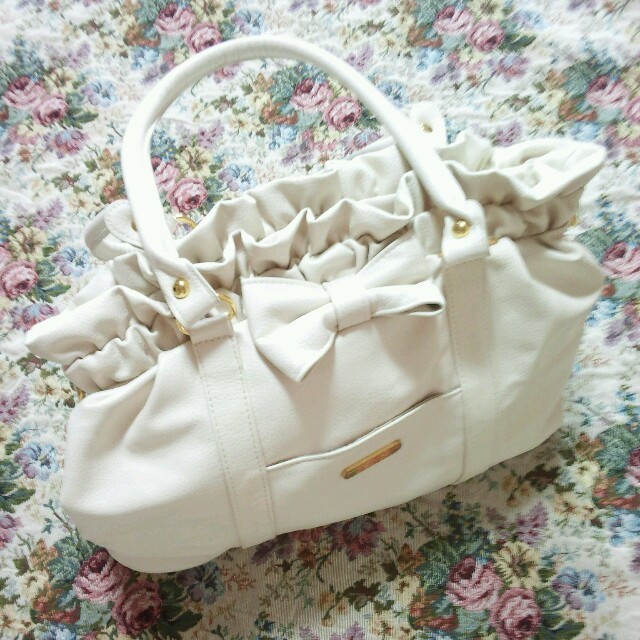 LIZ LISA(リズリサ)のLIZ LISA♡白バッグ♡ レディースのバッグ(トートバッグ)の商品写真