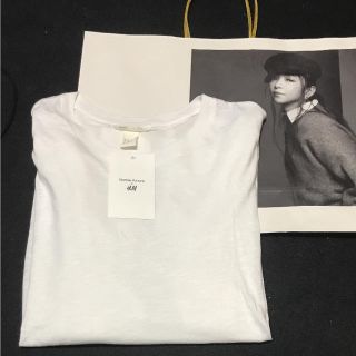 エイチアンドエム(H&M)の安室奈美恵　Ｈ＆Ｍ　Tシャツ(Tシャツ(長袖/七分))