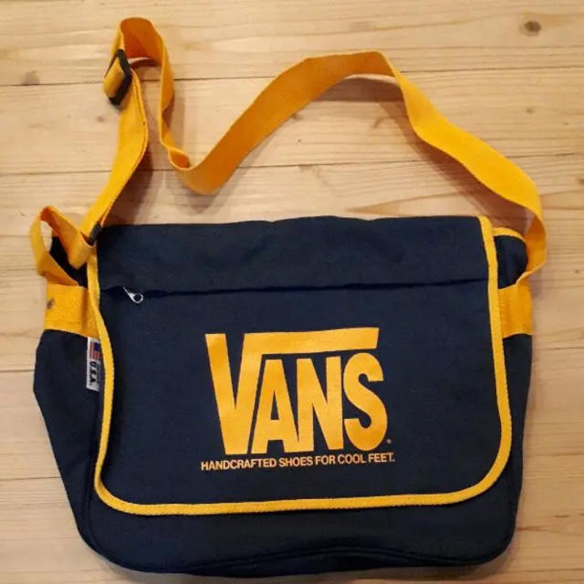 VANS - VANS 90s USA製 ショルダーバッグ 激レアの通販 by VANS - VANS 90s USA製 ショルダーバッグ 激レアの通販 by