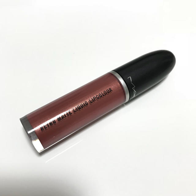 MAC(マック)のmac レトロマットリップカラー ジェムズアンドローゼズ コスメ/美容のベースメイク/化粧品(口紅)の商品写真