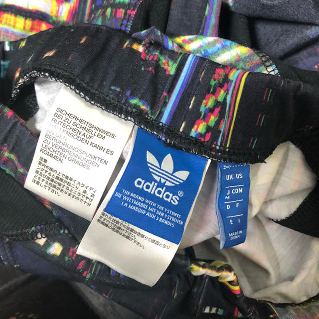 adidas(アディダス)のadidas スパッツ レディースのレッグウェア(レギンス/スパッツ)の商品写真