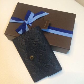 ルイヴィトン(LOUIS VUITTON)のLouisVuitton新品財布(財布)