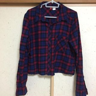 エイチアンドエム(H&M)のショート丈チェックシャツ(シャツ/ブラウス(長袖/七分))