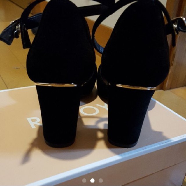 REZOY(リゾイ)のREZOYパンプス レディースの靴/シューズ(ハイヒール/パンプス)の商品写真