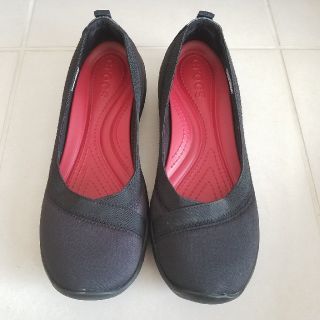 クロックス(crocs)のクロックス フラットシューズ(バレエシューズ)