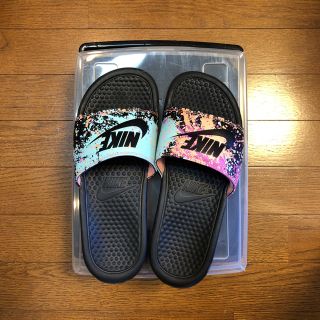 ナイキ(NIKE)のNIKEナイキサンダルbenassi(サンダル)