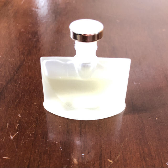 BVLGARI(ブルガリ)のブルガリ プールファム 5ml オードトワレ スプレー コスメ/美容の香水(ユニセックス)の商品写真