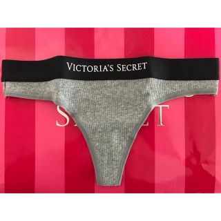 ヴィクトリアズシークレット(Victoria's Secret)の専用新品Victoria'ssecretロゴTバックSグレー(ショーツ)