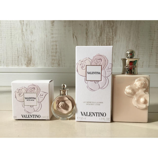 VALENTINO(バレンティノ)のヴァレンティナ オードパルファム コスメ/美容の香水(香水(女性用))の商品写真