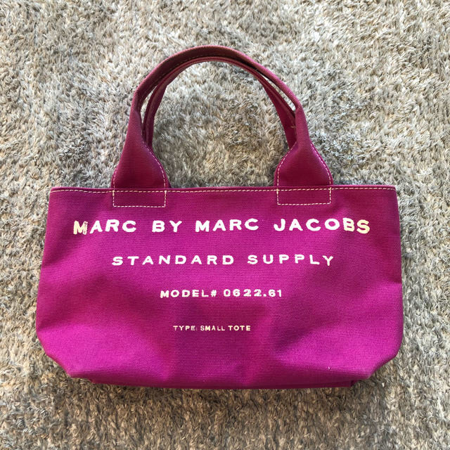 MARC BY MARC JACOBS(マークバイマークジェイコブス)のMARC BY MARC JACOBS トートバッグ レディースのバッグ(トートバッグ)の商品写真