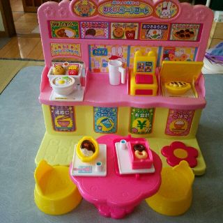 値下げ  メルちゃん   フードコート(知育玩具)