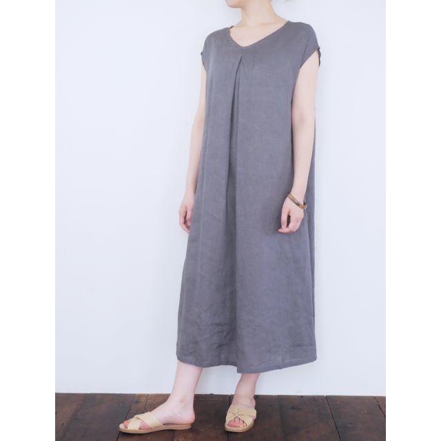 fog linen work(フォグリネンワーク)のfog linen work デビワンピース　限定色　アシエ（グレー） レディースのワンピース(ロングワンピース/マキシワンピース)の商品写真