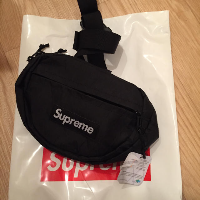 Supreme waist Bag 18aw