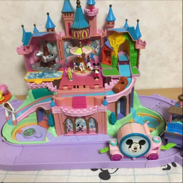 Disney ポーリーポケット Polly Pocket マジックキングダム ディズニーの通販 By Disney Shop ディズニー ならラクマ
