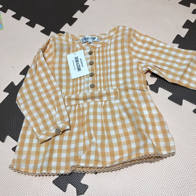 チェックシャツ95 キッズ/ベビー/マタニティのキッズ服女の子用(90cm~)(Tシャツ/カットソー)の商品写真