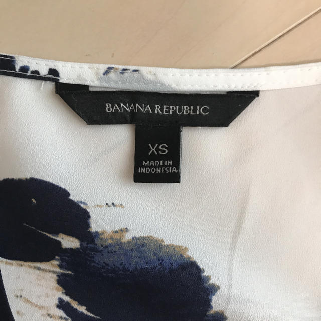 Banana Republic(バナナリパブリック)のバナナリパブリック トップス レディースのトップス(シャツ/ブラウス(半袖/袖なし))の商品写真