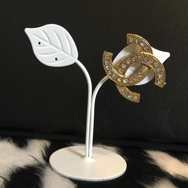 ☆藤田みず様 専用商品/ CHANEL /ラインストーンブローチ☆ www