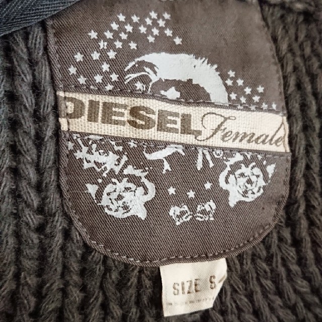 DIESEL(ディーゼル)のシャン様専用☆DIESEL☆ニットポンチョ☆グレー☆S レディースのジャケット/アウター(ポンチョ)の商品写真