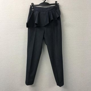 メイドインヘブン(made in HEAVEN)のクレオパトラ cheeky ウエストフリルパンツ(クロップドパンツ)