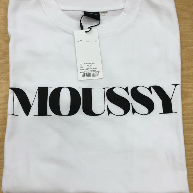 moussy(マウジー)のMOUSSY  ロゴTシャツ レディースのトップス(Tシャツ(半袖/袖なし))の商品写真