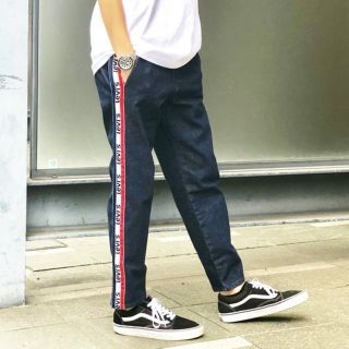 リーバイス(Levi's)の★ナタデココさん専用★Sports Inspiredデニムパンツ (デニム/ジーンズ)