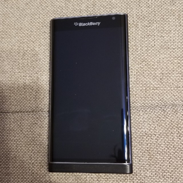 BlackBerry PRIV STV100-3 超美品 オマケ付 スマホ/家電/カメラのスマートフォン/携帯電話(スマートフォン本体)の商品写真