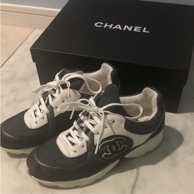 CHANEL スニーカー