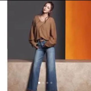 エイチアンドエム(H&M)の安室奈美恵 H&M ニット(ニット/セーター)