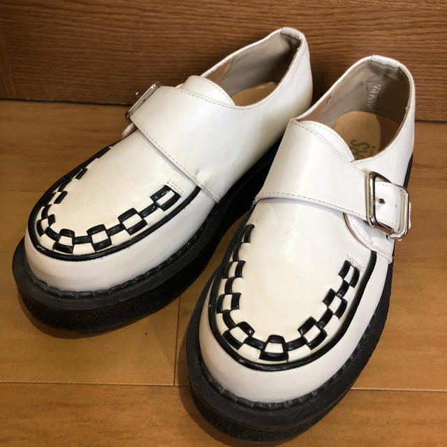 BODYLINE(ボディライン)のパンク系 ラバーソール レディースの靴/シューズ(ローファー/革靴)の商品写真