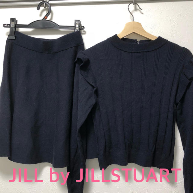 JILL by JILLSTUART(ジルバイジルスチュアート)の【値下げ中！】ジルバイ セットアップ 無地 リブフリルトップス レディースのトップス(ニット/セーター)の商品写真