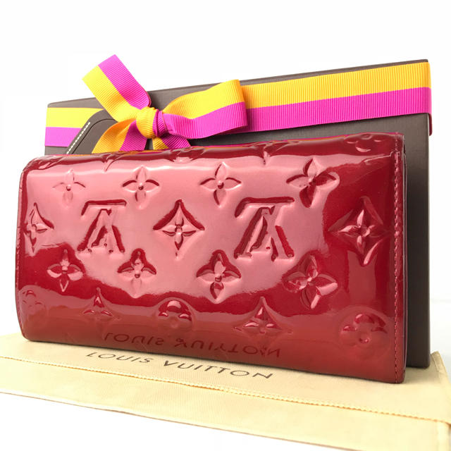 LOUIS 赤 モノグラム 人気商品の通販 by ショウヘイ's shop|ルイヴィトンならラクマ VUITTON - ルイヴィトン ポルトフォイユ サラ 国産最新品