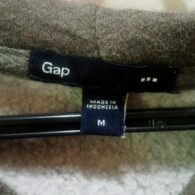 GAP(ギャップ)のパーカー レディースのトップス(パーカー)の商品写真