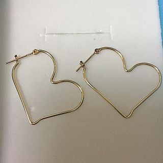 サマンサティアラ(Samantha Tiara)の最終値下げ！！サマンサティアラ ハートフープピアス 小(ピアス)