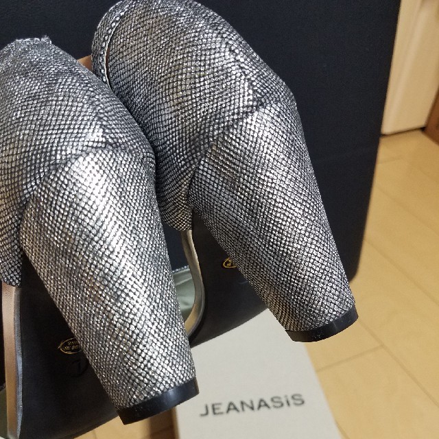 JEANASIS(ジーナシス)のちびうさ様 専用 レディースの靴/シューズ(ハイヒール/パンプス)の商品写真