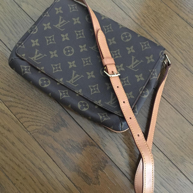 【福袋セール】 LOUIS VUITTON - ルイヴィトン ショルダーバッグ ショルダーバッグ 【福袋セール】 LOUIS VUITTON - ルイヴィトン ショルダーバッグ ショルダーバッグ