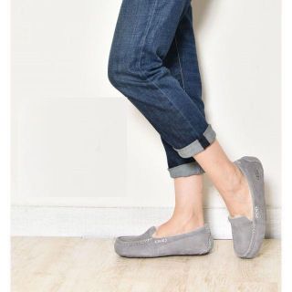 アグ(UGG)のUGG Ansley モカシン スエード スリッポン⭐️US5 JP22cm⭐️(スリッポン/モカシン)