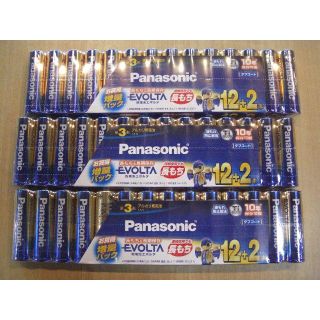 パナソニック(Panasonic)の★【パナソニック】エボルタ 単3電池 12+2本 3セット(旅行用品)