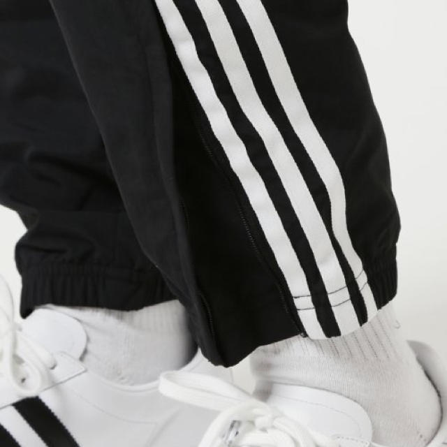 adidas(アディダス)のadidas originals×BEAMS nylon track pants メンズのパンツ(その他)の商品写真