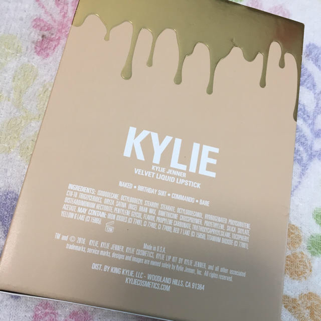 Kylie Cosmetics(カイリーコスメティックス)の領収書あり！正規品kylie   cosmetics コスメ/美容のベースメイク/化粧品(口紅)の商品写真