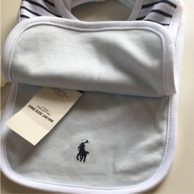 Ralph Lauren(ラルフローレン)の専用です新品 ラルフローレン スタイ 3枚セット 男の子 ベビー キッズ/ベビー/マタニティのこども用ファッション小物(ベビースタイ/よだれかけ)の商品写真