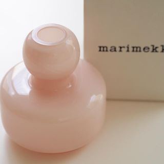 マリメッコ(marimekko)のマリメッコ  marimekkoフラワーベースpowder ピンク 美品箱つき(花瓶)