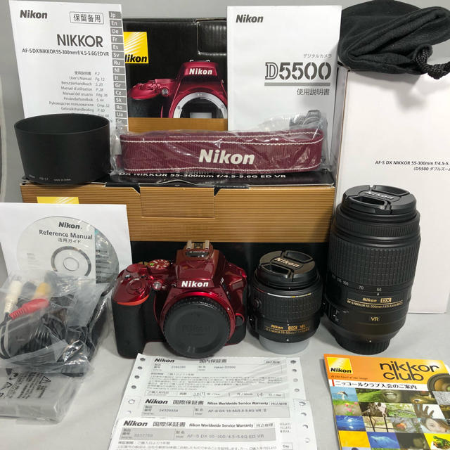 超美品 ニコン Niion D5500 ダブルズームキット ブラック