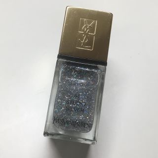 イヴサンローランボーテ(Yves Saint Laurent Beaute)のイヴ・サンローラン ネイル STUDIO SILVER 54(マニキュア)