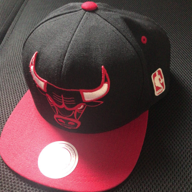 MITCHELL & NESS(ミッチェルアンドネス)のbulls cap スナップバック メンズの帽子(キャップ)の商品写真