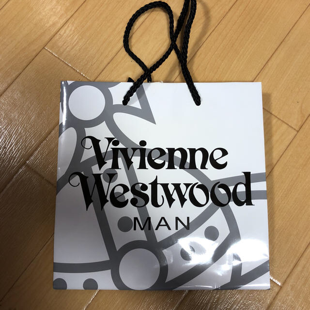 Vivienne Westwood(ヴィヴィアンウエストウッド)のVivienne Westwood 紙袋 レディースのバッグ(ショップ袋)の商品写真