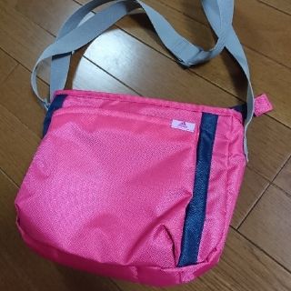 アディダス(adidas)のadidas　ショルダーバック(ショルダーバッグ)