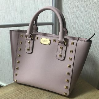 マイケルコース(Michael Kors)のマイケルコース☆ゴールドスタッズ2wayハンドバッグ☆ショルダーバッグ(ハンドバッグ)