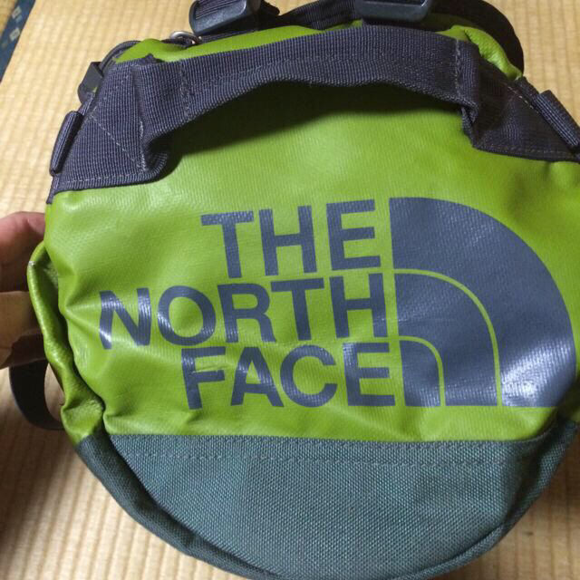 THE NORTH FACE(ザノースフェイス)のノースフェイスダッフルバック レディースのバッグ(リュック/バックパック)の商品写真