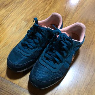 ナイキ(NIKE)のナイキ NIKE グリーン 24cm スニーカー(スニーカー)